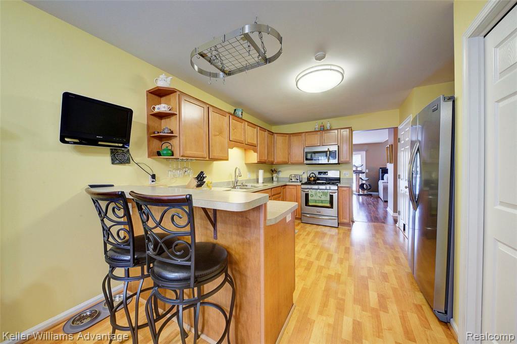 42209 Saratoga Circle, Canton, MI 48187 — Photo 30