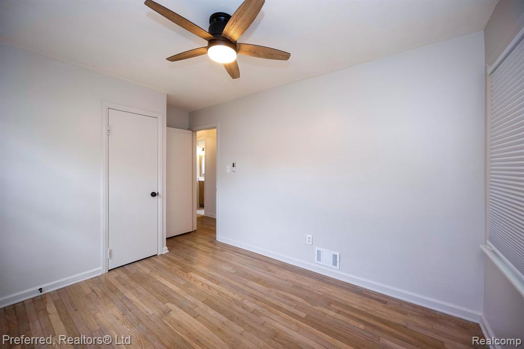 5875 S Madison Street, Taylor, MI 48180 — Photo 24