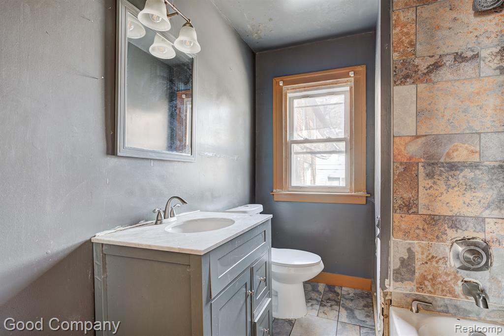 5050 THREE MILE Drive, Detroit, MI 48224 — Photo 12