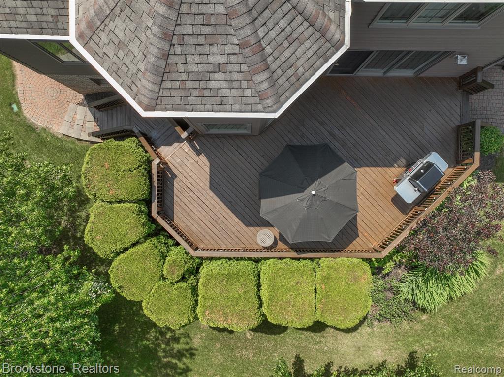 6871 Berry Pointe Drive, Clarkston, MI 48348 — Photo 7
