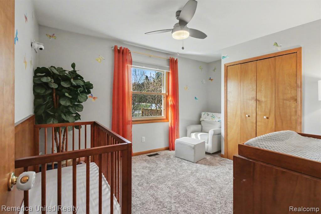 9156 Apple Orchard Drive, Fenton, MI 48430 — Photo 15