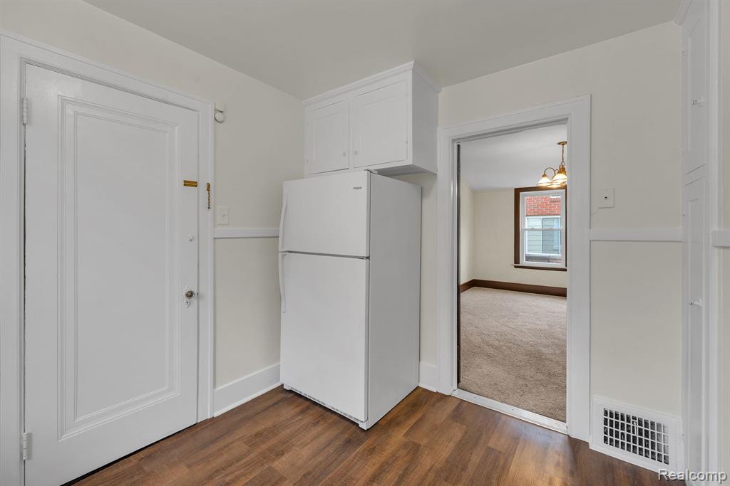 7258 Theisen Street, Dearborn, MI 48126 — Photo 35
