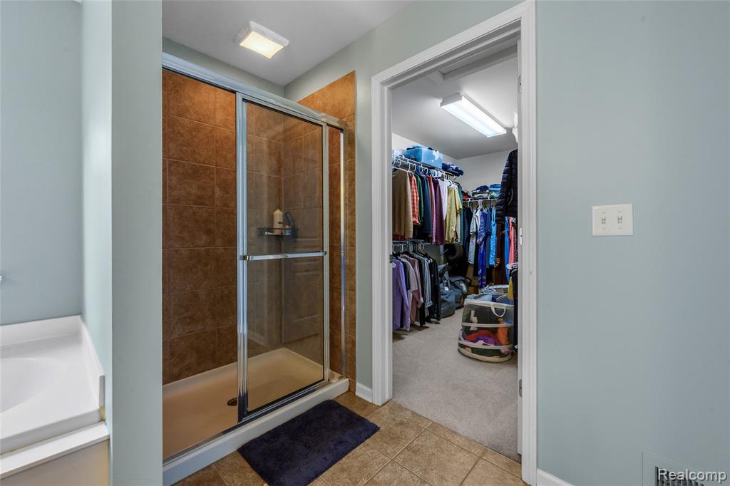 50490 Black Horse Lane, Canton, MI 48188 — Photo 17