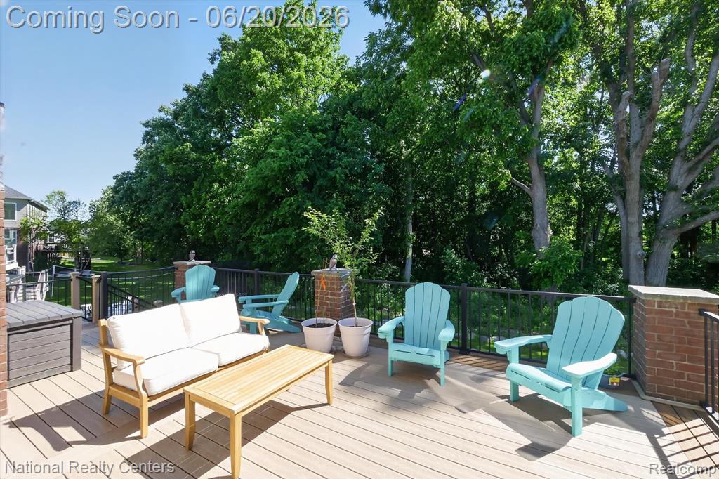 58160 International Drive, South Lyon, MI 48178 — Photo 41