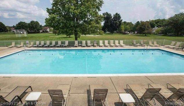 21260 E GLEN HAVEN Circle, Northville, MI 48167 — Photo 26