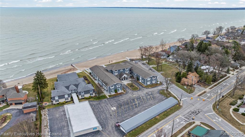 4500 Lakeshore Road, 20, Fort Gratiot, MI 48059 — Photo 27