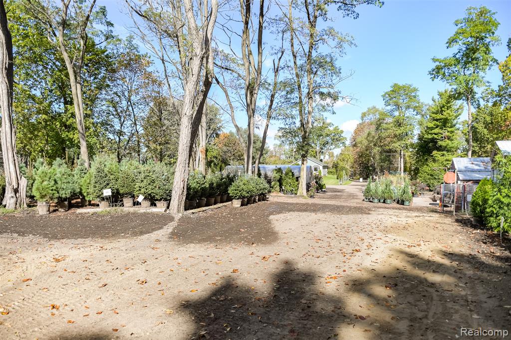 2076 Seymour Lake Road, Ortonville, MI 48462 — Photo 14