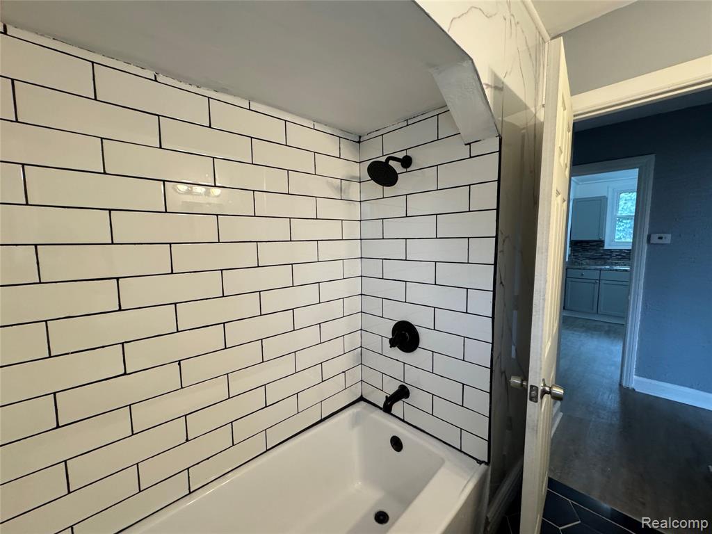 10043 Berkshire Street, Detroit, MI 48224 — Photo 15