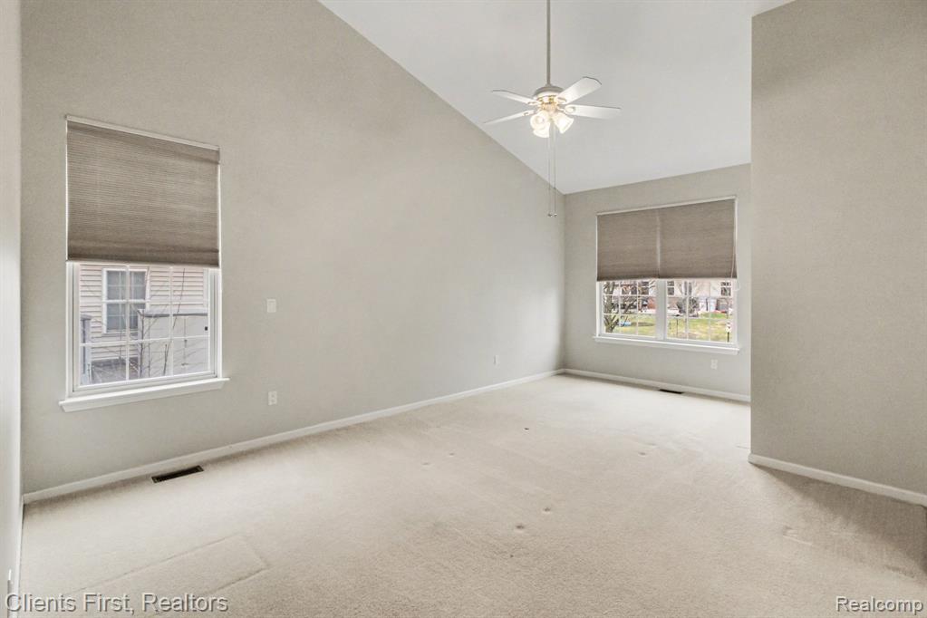 57677 Dakota Drive, New Hudson, MI 48165 — Photo 12