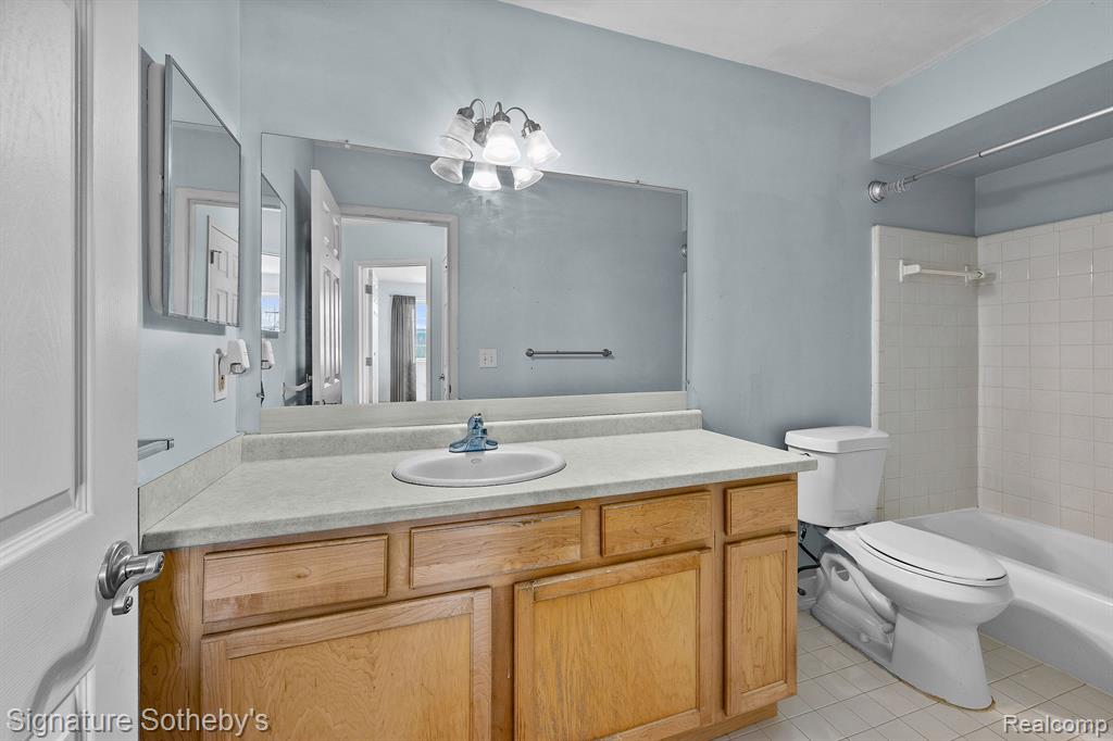475 BALDWIN Avenue, 26, Rochester, MI 48307 — Photo 15