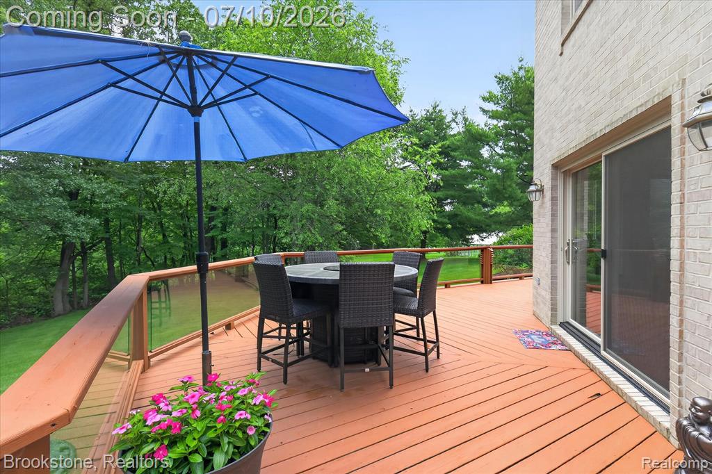 1330 Corey Cove, White Lake, MI 48383 — Photo 47