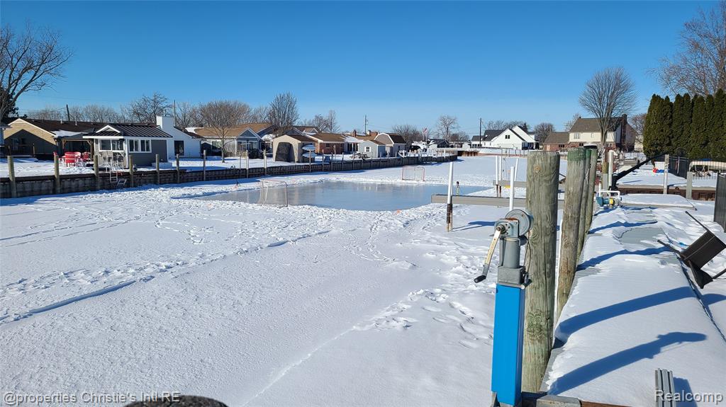 39375 E Archer Drive, Harrison Township, MI — Photo 11