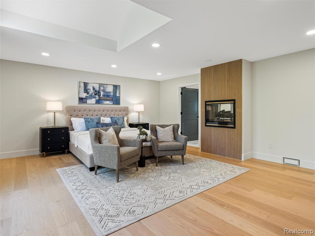 22463 Norfolk Court, Novi, MI — Photo 17
