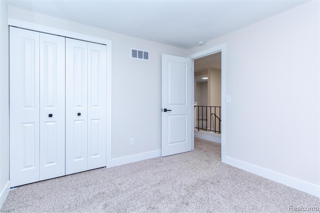 46376 Meadow Lane, Macomb, MI 48044 — Photo 23