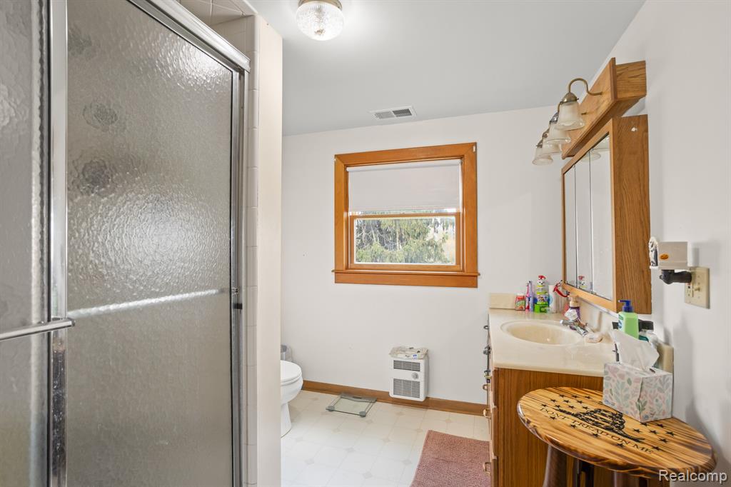 10639 MASON Road, Fowlerville, MI 48836 — Photo 22