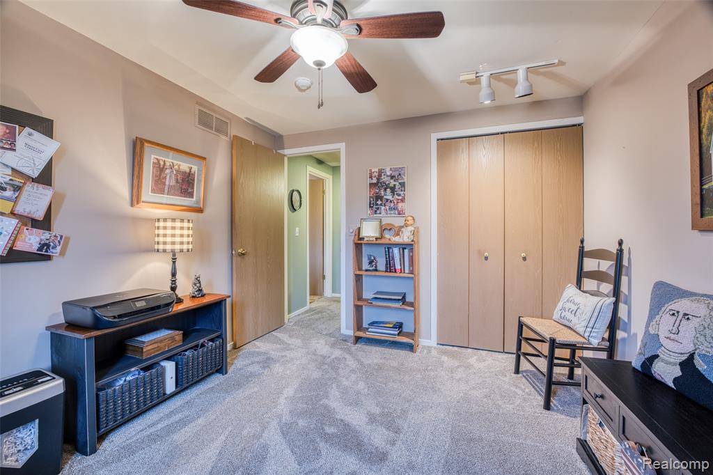 2131 Vine Way Drive, 96, Canton, MI 48188 — Photo 19
