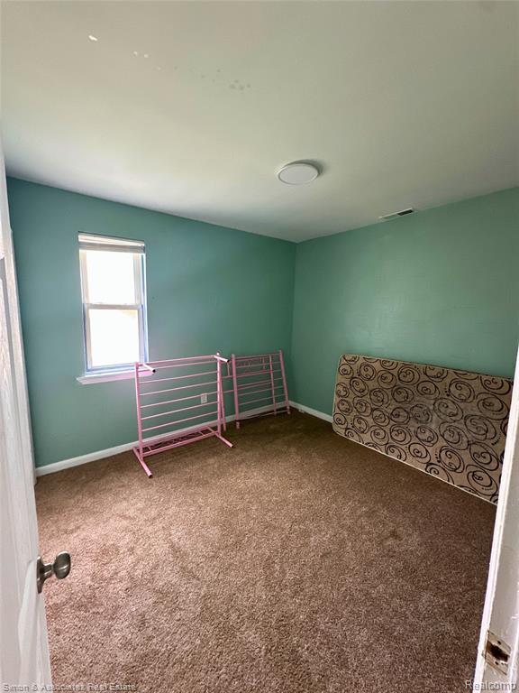 7646 Brace Street, Detroit, MI 48228 — Photo 8
