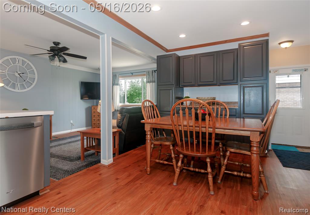 2446 Milverton Drive, Troy, MI 48083 — Photo 8