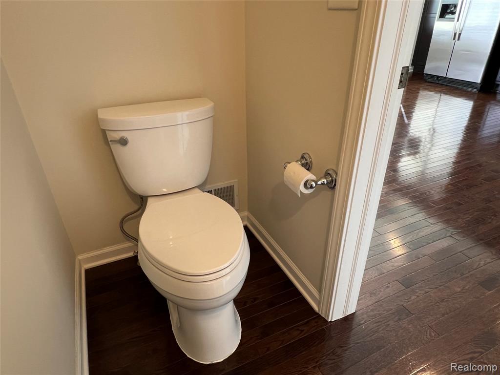 44474 Gwinnett Loop, Novi, MI — Photo 24