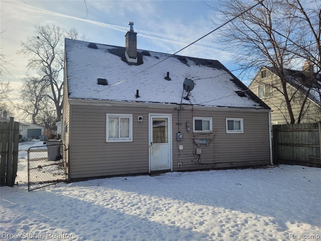 438 W Goulson Avenue, Hazel Park, MI 48030 — Photo 17
