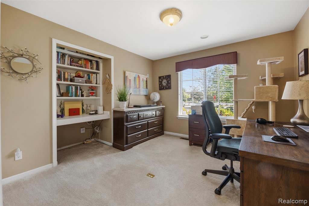 47041 Hidden River Circle N, Canton, MI 48188 — Photo 25