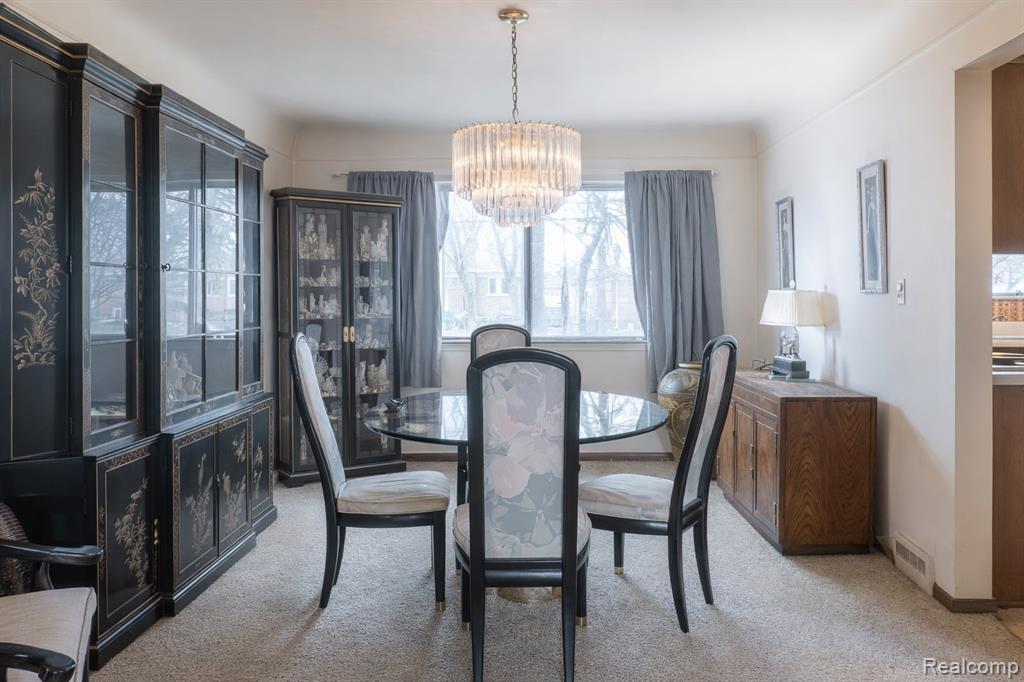 8362 Sunburst, Center Line, MI 48015 — Photo 11