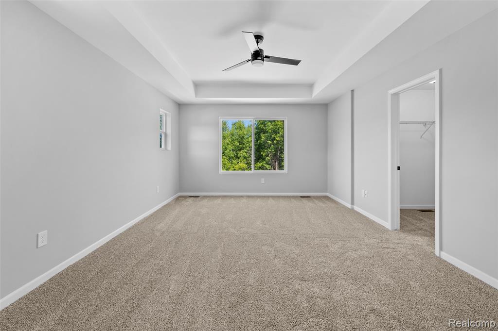 5212 Farmridge Lane, Grand Blanc, MI 48439 — Photo 27