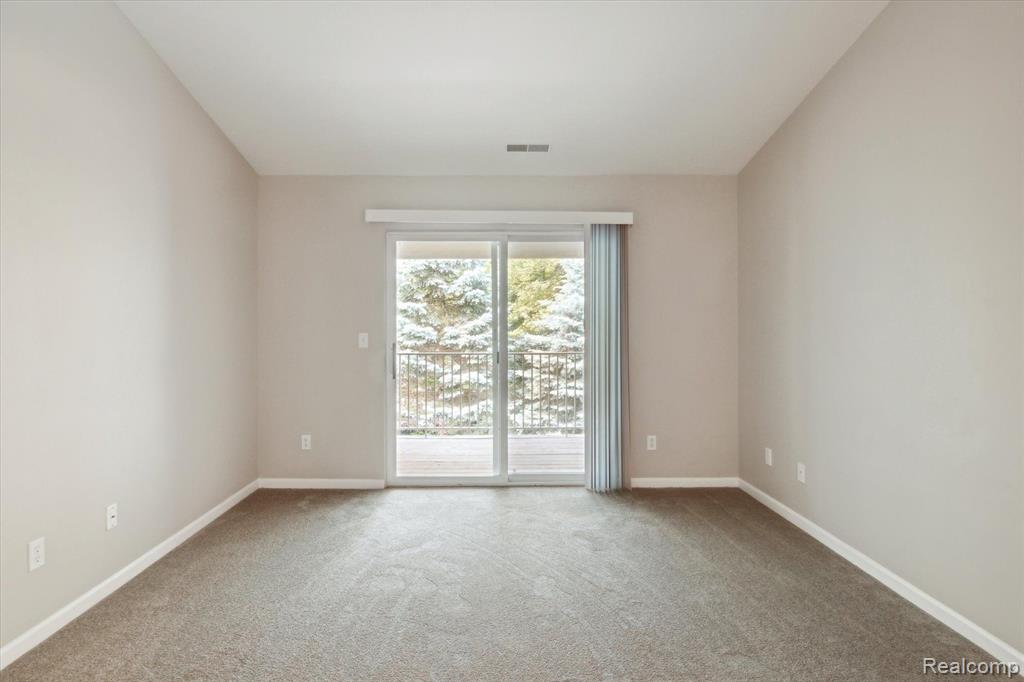 16871 DOVER Drive, Northville, MI 48168 — Photo 17