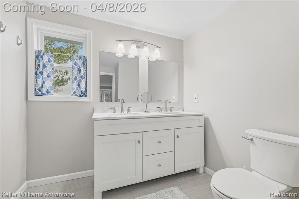 6385 Woodcrest Ridge, Clarkston, MI — Photo 30
