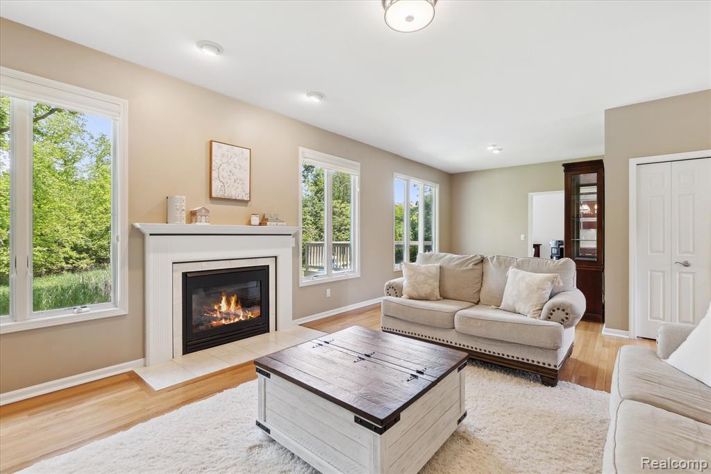 672 Morningside Drive, Grand Blanc, MI 48439 — Photo 12
