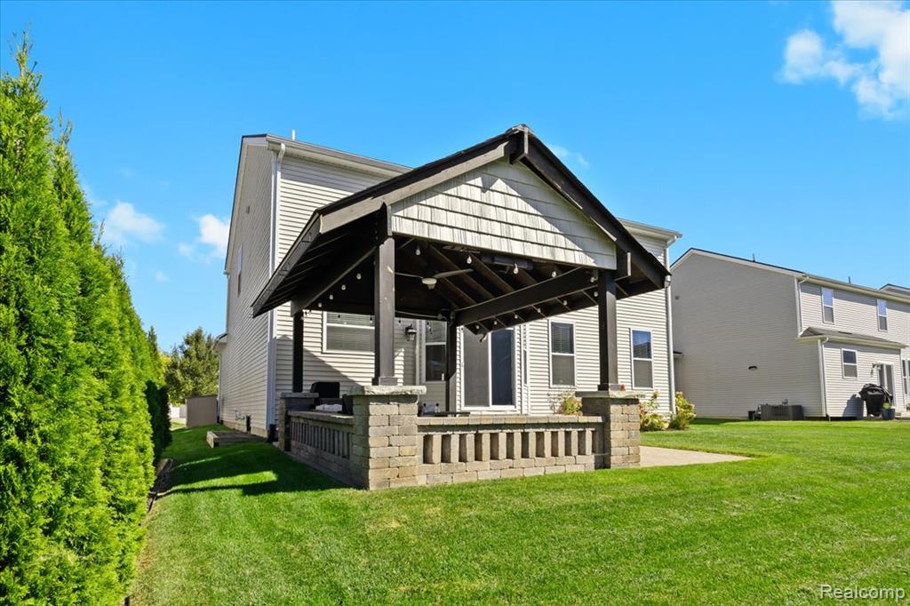 10403 Bouldercrest Drive, South Lyon, MI 48178 — Photo 31