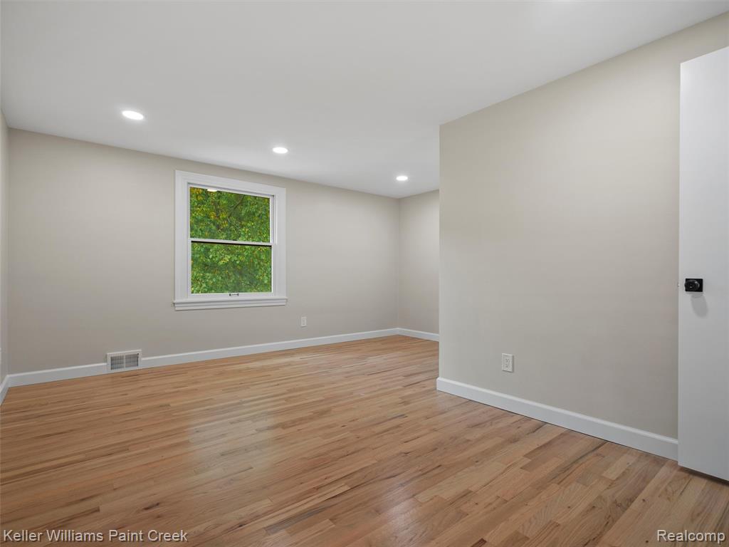 5925 Oakland Valley Drive, Rochester, MI 48306 — Photo 31