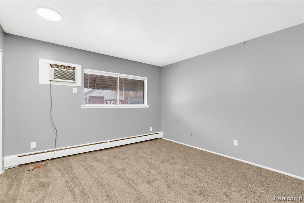 4535 Cadieux Road, # 42 / 210, Detroit, MI 48224 — Photo 13