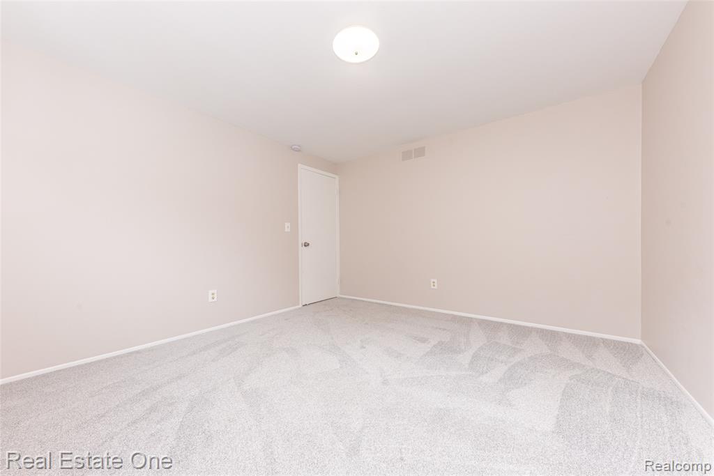 41958 Sunderland Drive, Canton, MI 48187 — Photo 42