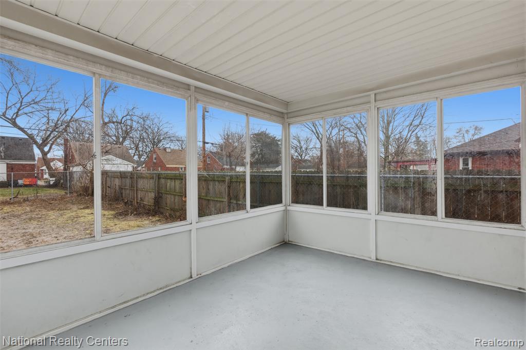 19766 Whitcomb Street, Detroit, MI 48235 — Photo 25