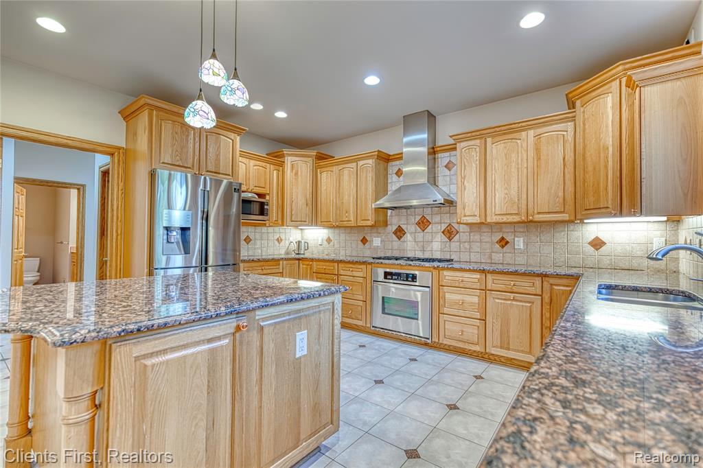 40600 8 Mile Road, Novi, MI 48167 — Photo 28