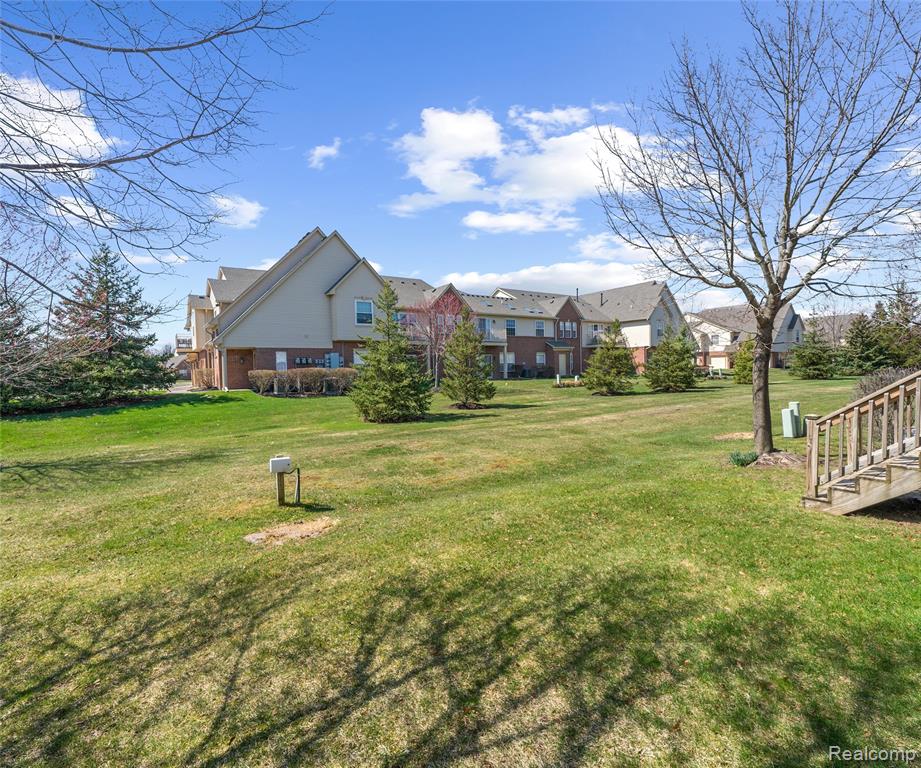 4090 Brighton Lane, 91, Canton, MI 48188 — Photo 69