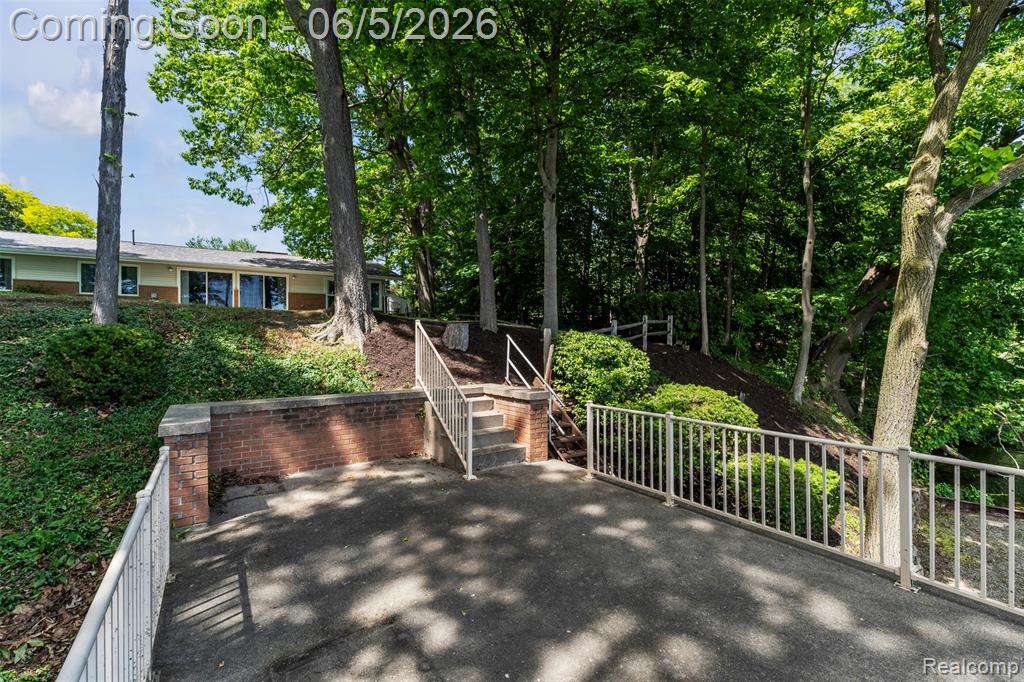 47435 N Shore Drive, Belleville, MI 48111 — Photo 54