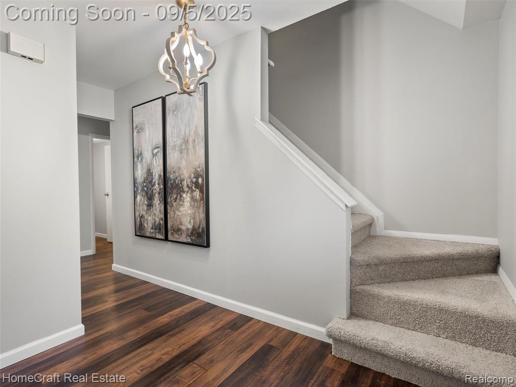 44661 JEFFREY Circle, Canton, MI 48187 — Photo 10