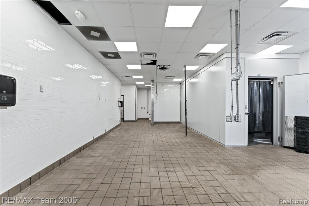 5564 Woodward Avenue, Detroit, MI 48202 — Photo 19