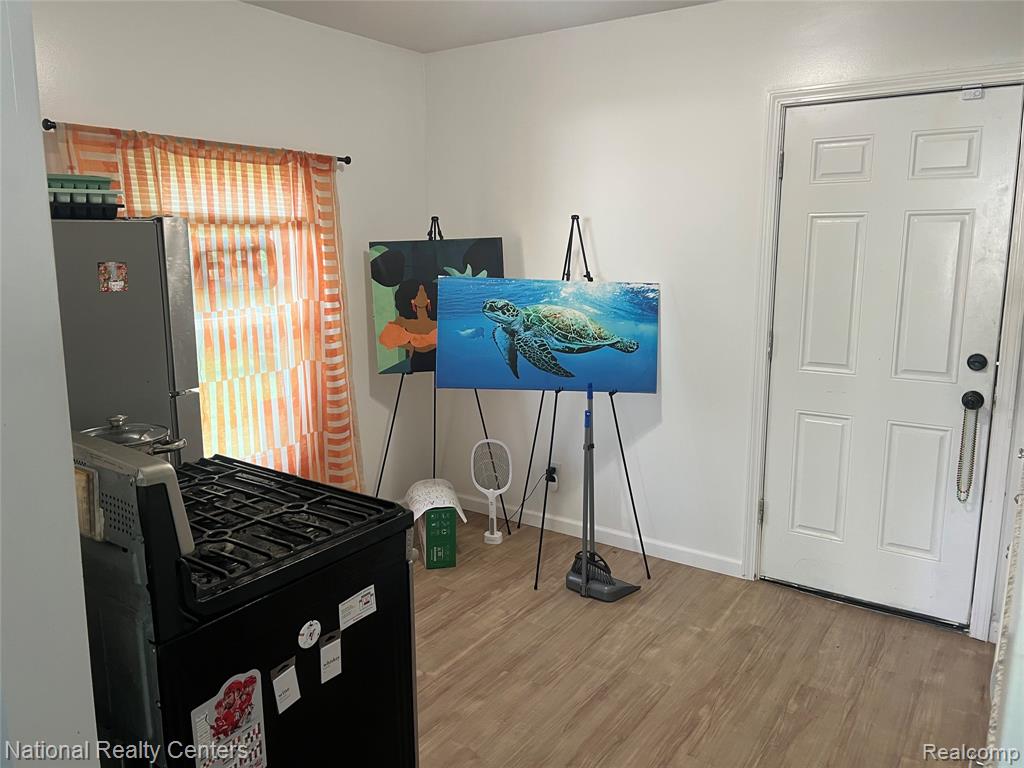 447 S Marshall Street, Pontiac, MI 48342 — Photo 7