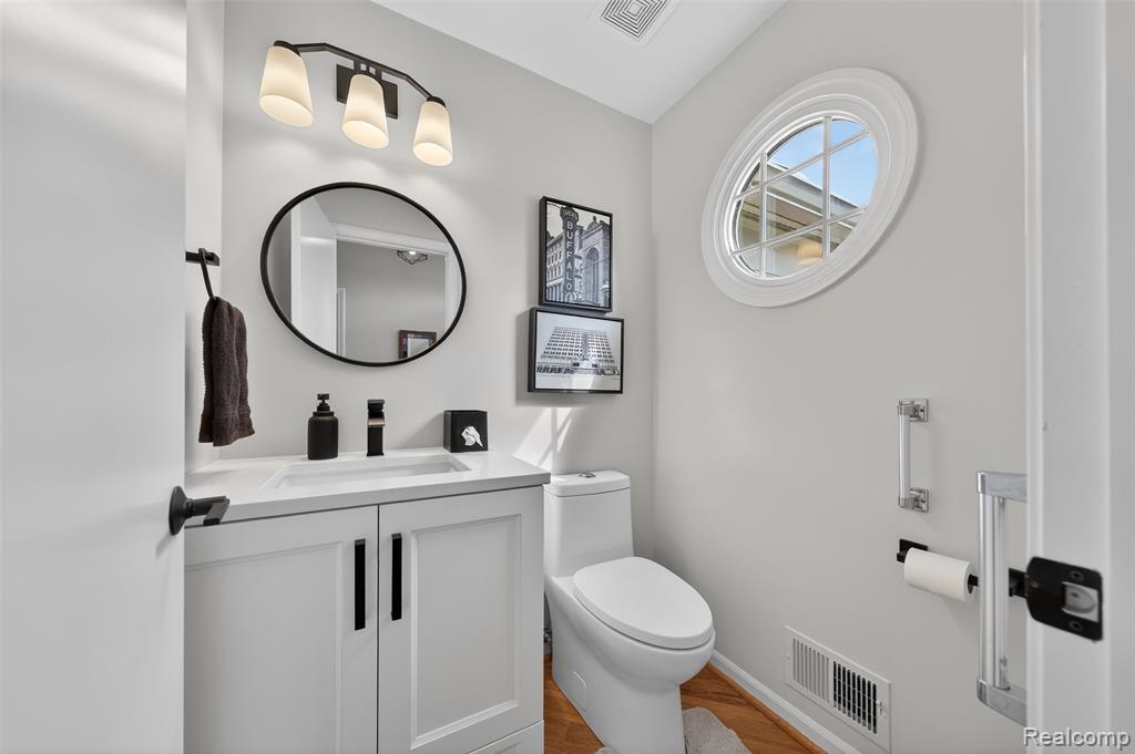 741 Briar Hill Lane, 111, Bloomfield Hills, MI 48304 — Photo 18