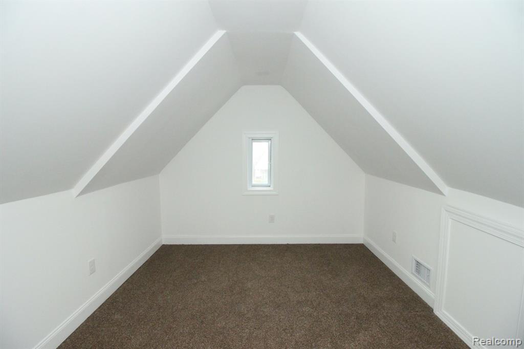 16873 Mansfield Street, Detroit, MI 48235 — Photo 27