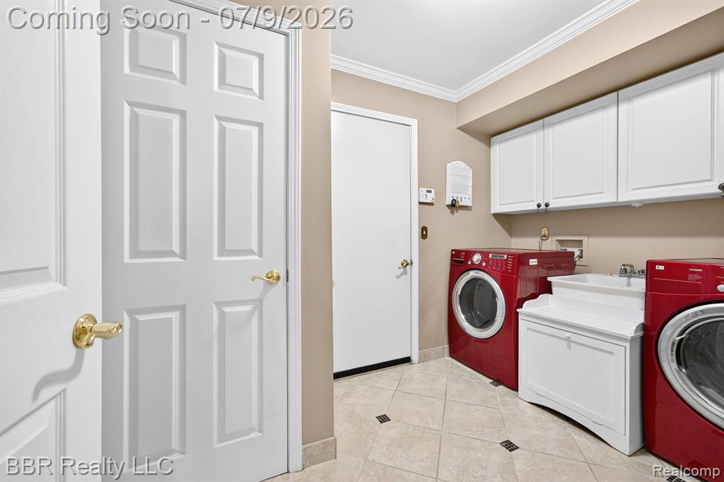 45411 Halston Court, Novi, MI — Photo 20