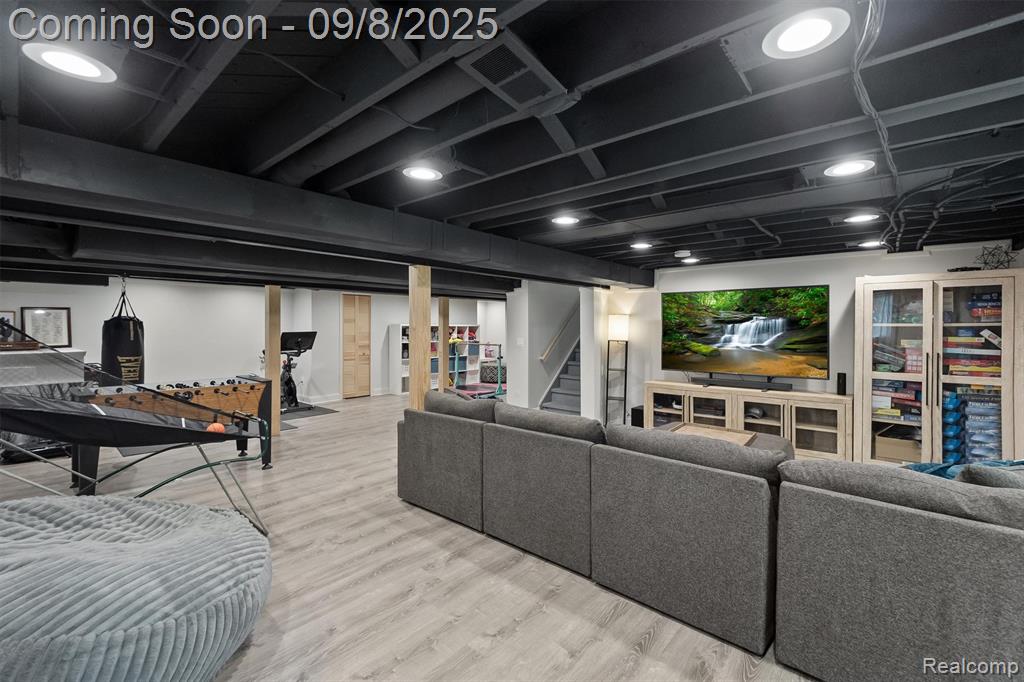 4605 Sunningdale Drive, Bloomfield Hills, MI 48302 — Photo 43