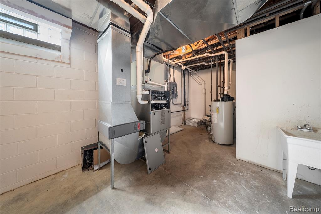 9281 Island Drive, Grosse Ile, MI 48138 — Photo 57