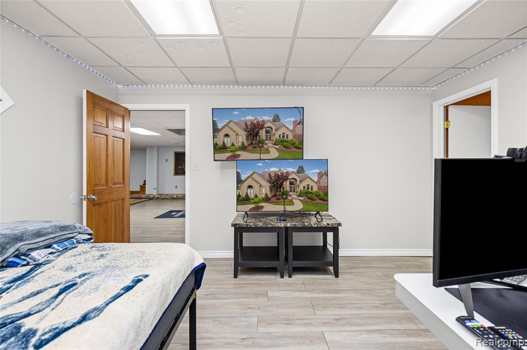 43352 Chardonnay Drive, Sterling Heights, MI 48314 — Photo 63