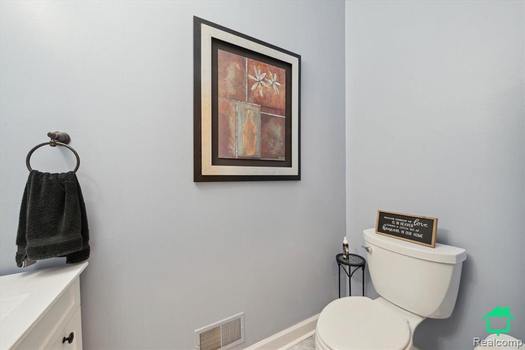 48578 WILDROSE Drive, Canton, MI 48187 — Photo 22