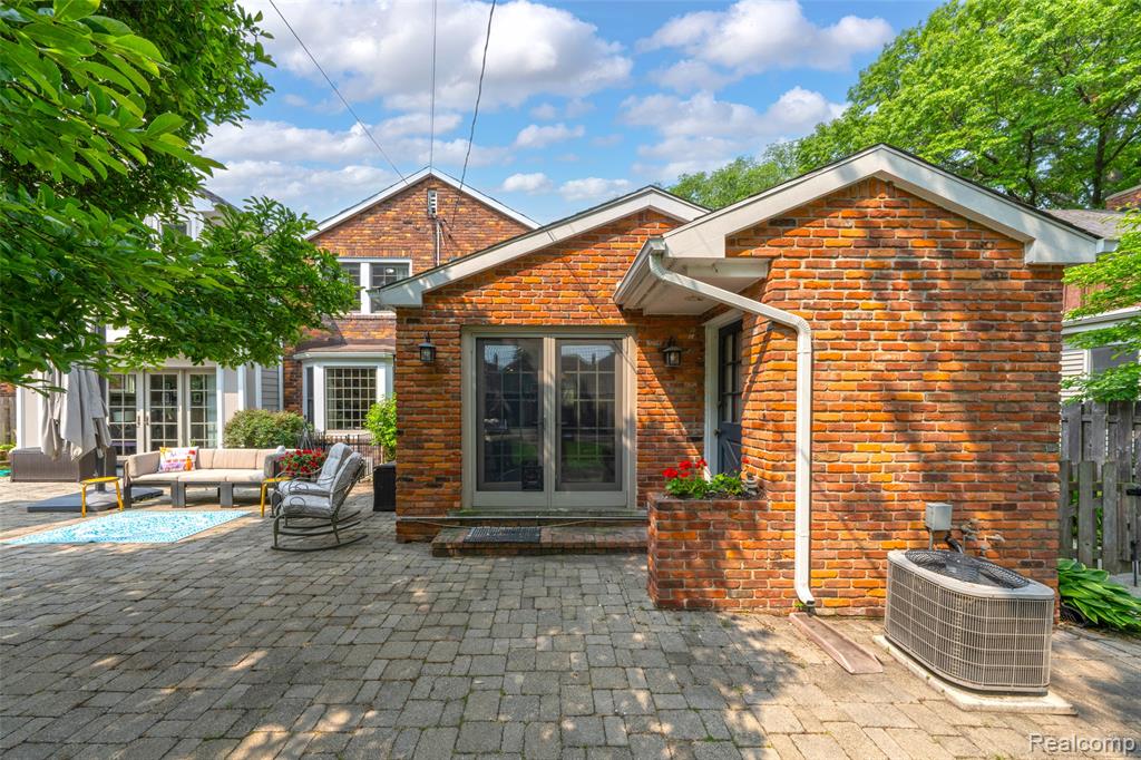 828 Westchester Road, Grosse Pointe Park, MI 48230 — Photo 61