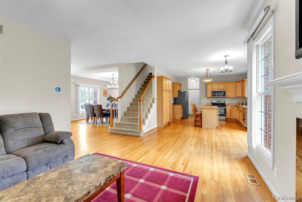 6476 N BECK Road, Canton, MI 48187 — Photo 5